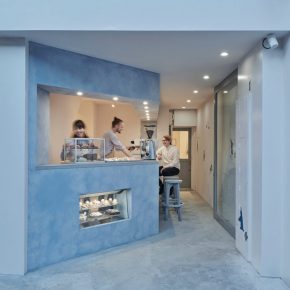 淡蓝色咖啡甜品店，10㎡小空间这样改造高级又清爽！
