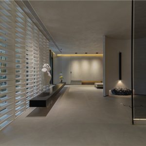 兰墨设计 | 梵高质感岩板的品牌体验中心